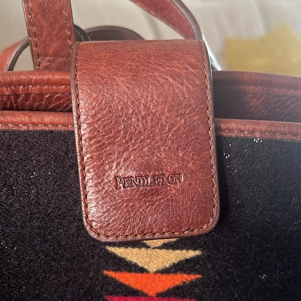 Pendleton Backpack Aztecs wool. - Picture 3 of 12